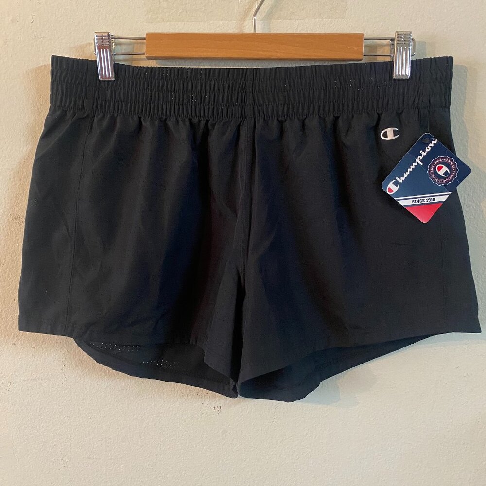 CHAMPION LARGE BLACK WOMEN'S ATHLETIC RUNNING / GYM SHORTS